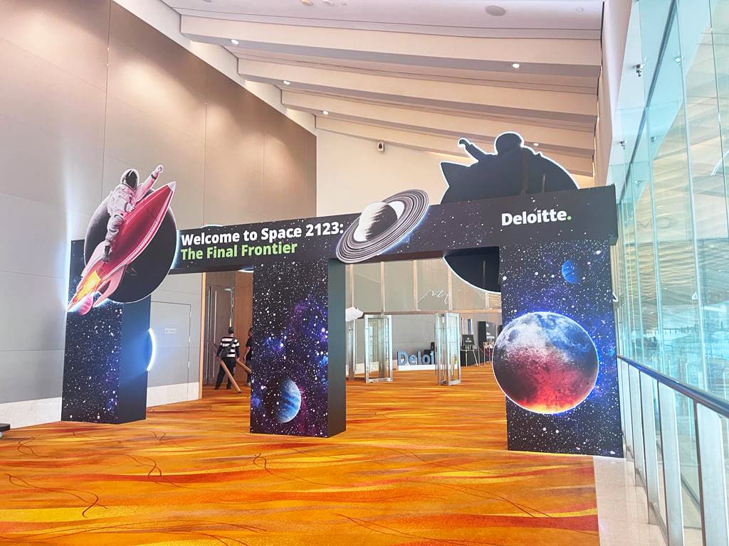 Deloitte Corporate Event Arch